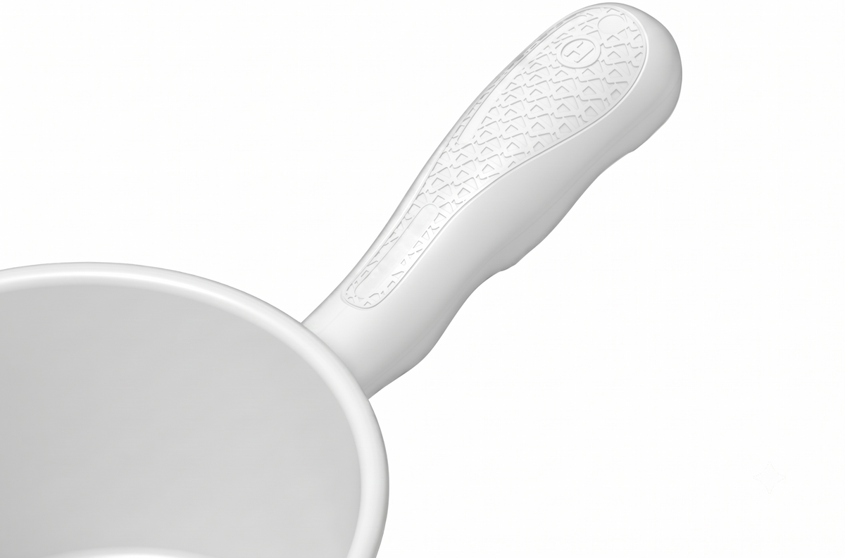 Flat plastic food scoop 2400 ml